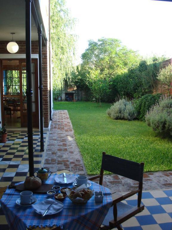 La Demorada Bed and Breakfast San Antonio de Areco Eksteriør billede